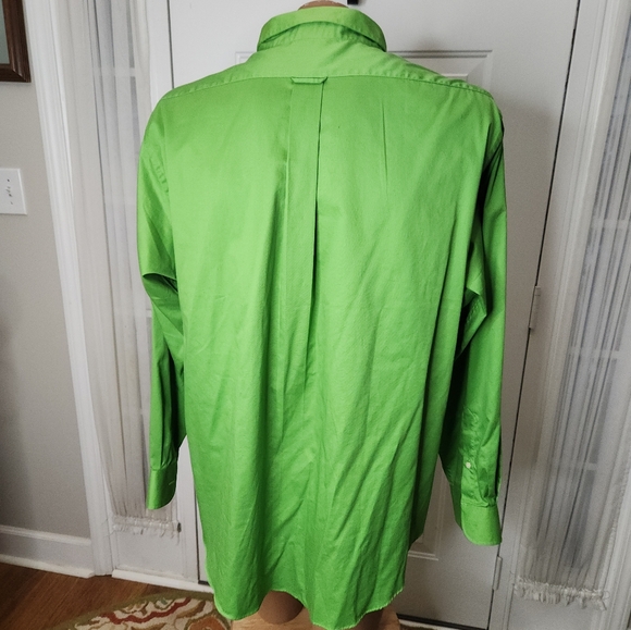 IZOD Green Twill Wrinkle Free Long Sleeve Button Down Shirt  Size 16.5  36/37 - Picture 4 of 6